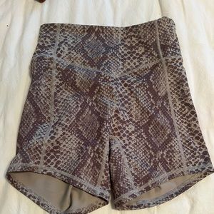 Balance Athletica Ascend Short